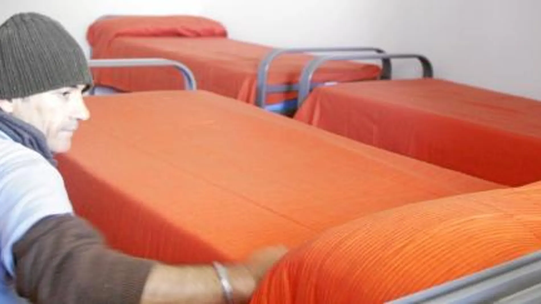 Más de 180 «sin techo» duermen cada noche en los albergues municipales