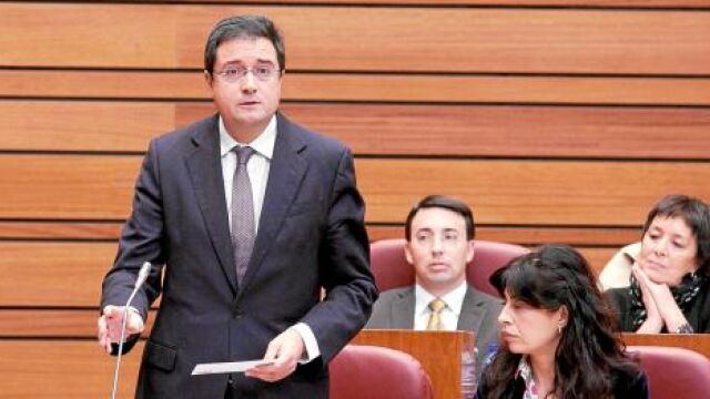 Herrera exige a López coherencia y menos reproches a los tributos