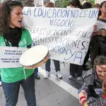  La plantilla aplaza la huelga de limpieza de los colegios de Jerez