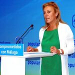 Carolina España garantizó ayer que el estatuto de capitalidad «no está encima de la mesa», siendo «lo prioritario» que cada Administración «adopte las medidas para salir cuanto antes de la crisis».