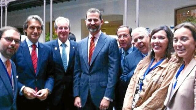 Su Alteza Real el Príncipe de Asturias y el alcalde de Murcia (4d)