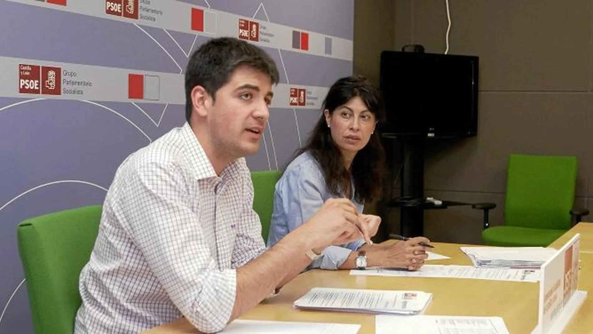 El PSOE augura más desempleo y falta de oportunidades para los jóvenes