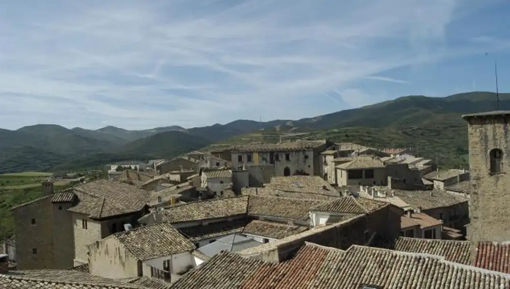 Sos del Rey Católico, el pueblo del Alto Aragón que vio nacer a Fernando el Católico 6 Merca2.es La fidelidad a la corona de Aragón