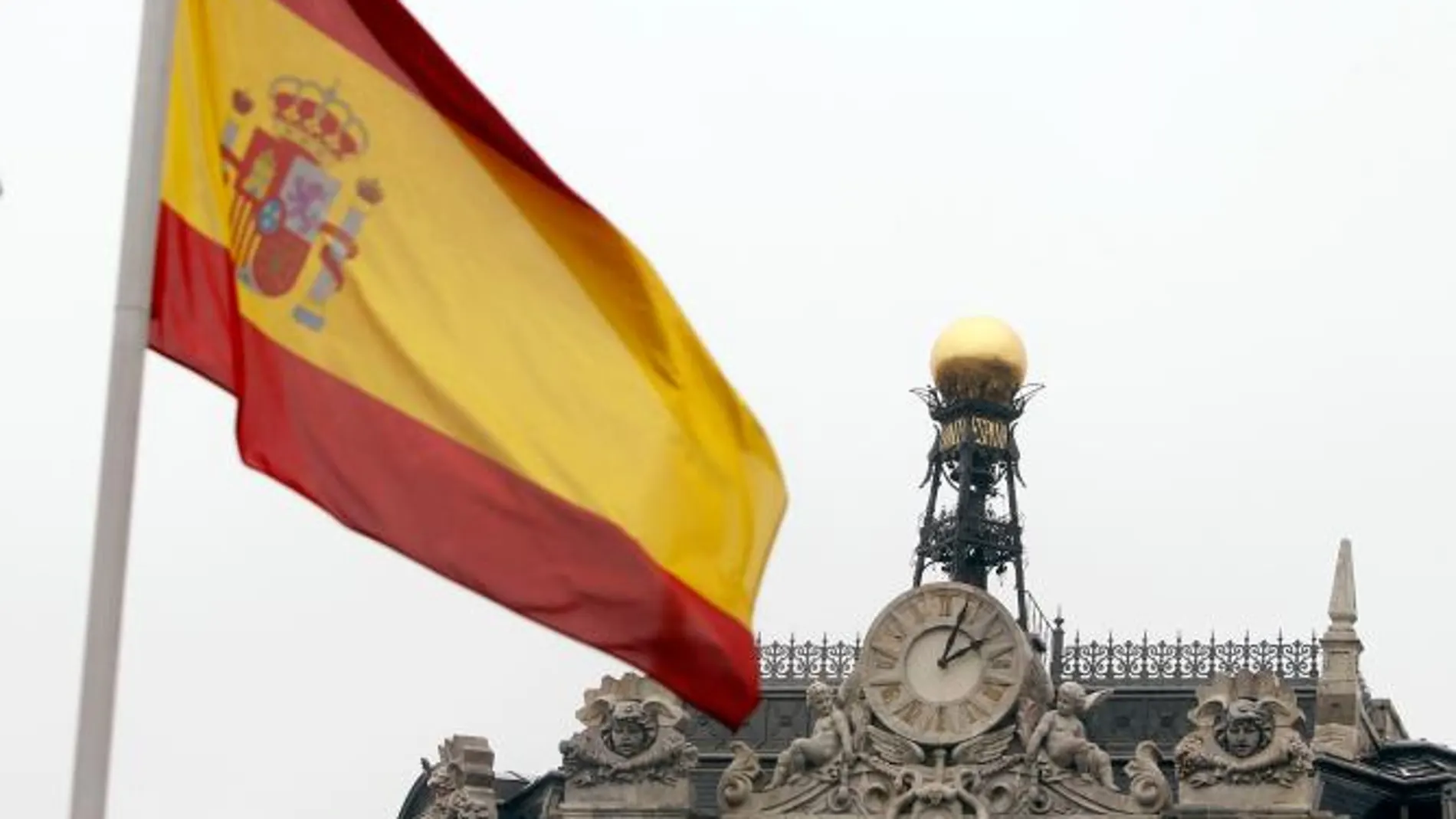 España ahorra 1835 millones en subastas desde la llegada del PP