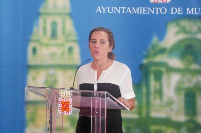 Procesan a la exconsejera Martínez-Cachá por presunta prevaricación administrativa