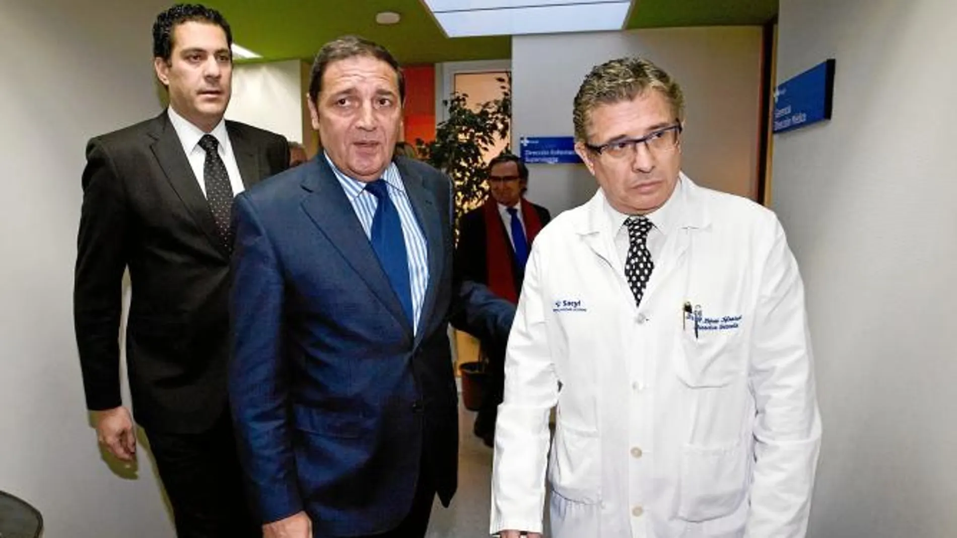 Sáez Aguado pide a los sindicatos médicos que sean responsables