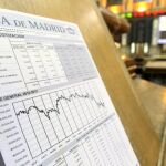 El Ibex 35 sube el 2,12%, aunque cae un 4,6% semanal