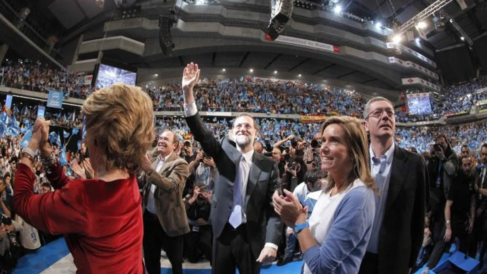 Mariano Rajoy, en el Palacio de los Deportes de Madrid, durante el acto de fin de campaña