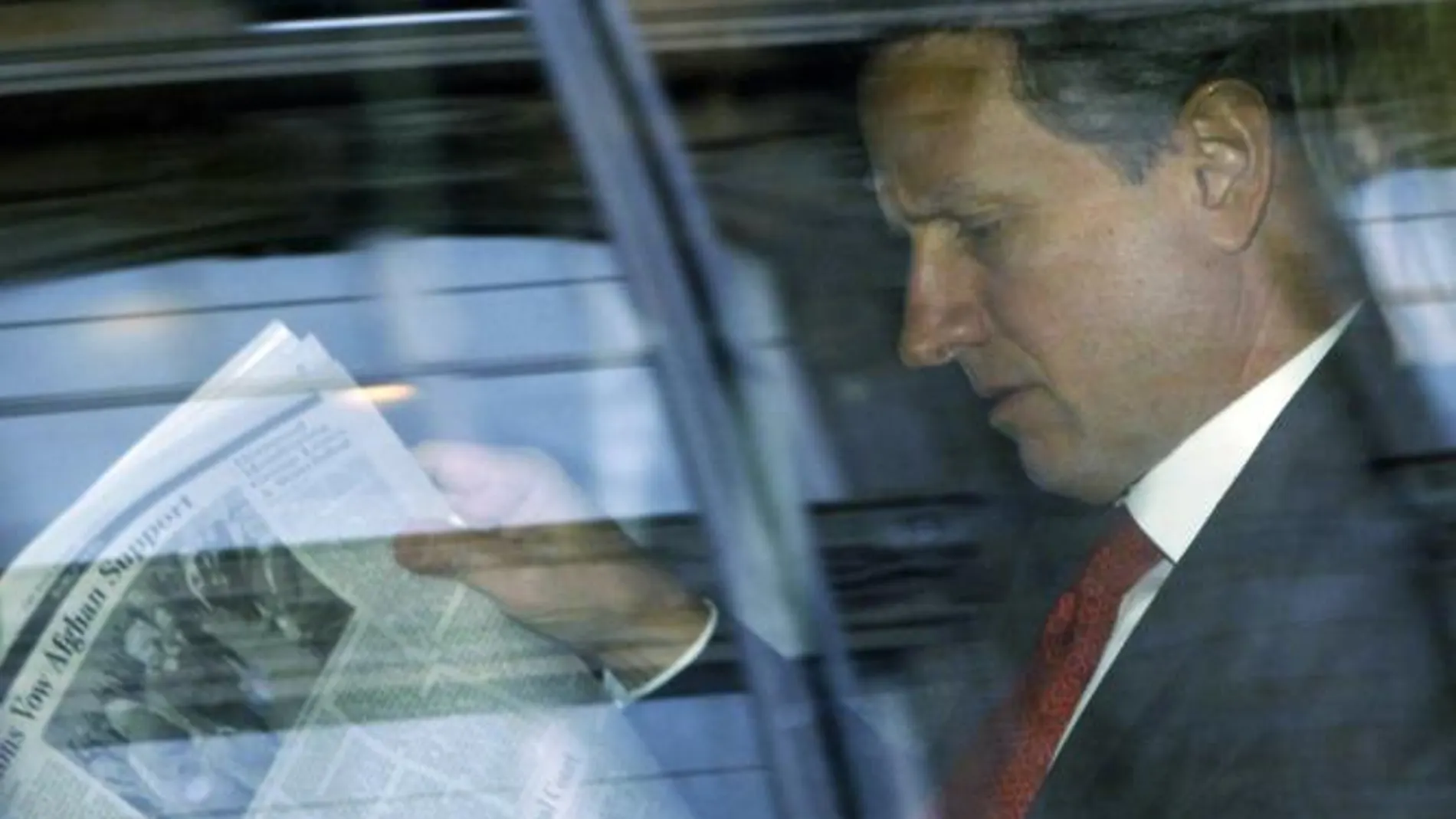 Geithner, a su salida de la reunión con el presidente del BCE