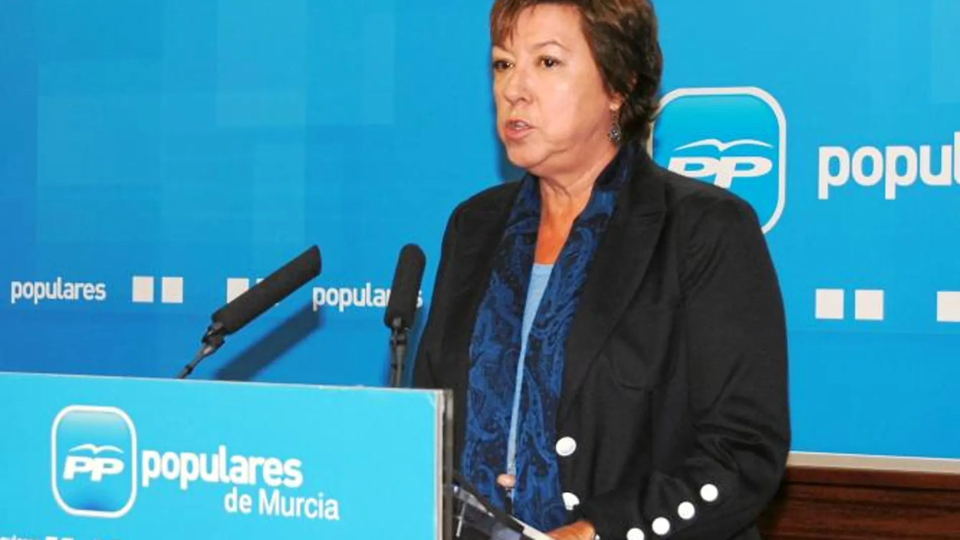 La diputada nacional del PP en el Congreso, Pilar Barreiro, durante la intervención de ayer en la sede popular