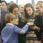 Los Príncipes de Asturias inauguran la Casa Lector