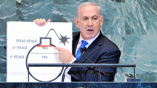 Netanyahu muestra un diagrama con una bomba para explicar el plan nuclear iraní