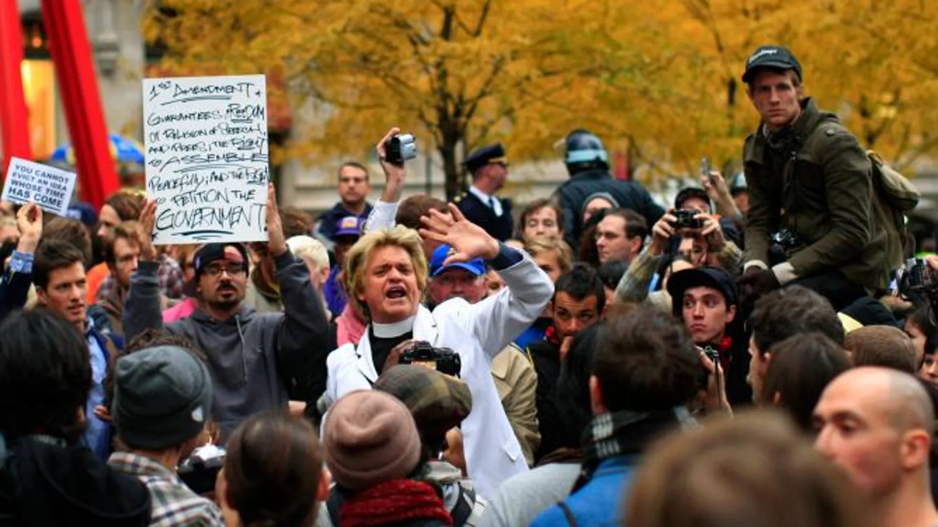 Un juez impide a los «indignados» de Wall Street acampar otra vez en plaza Zuccotti