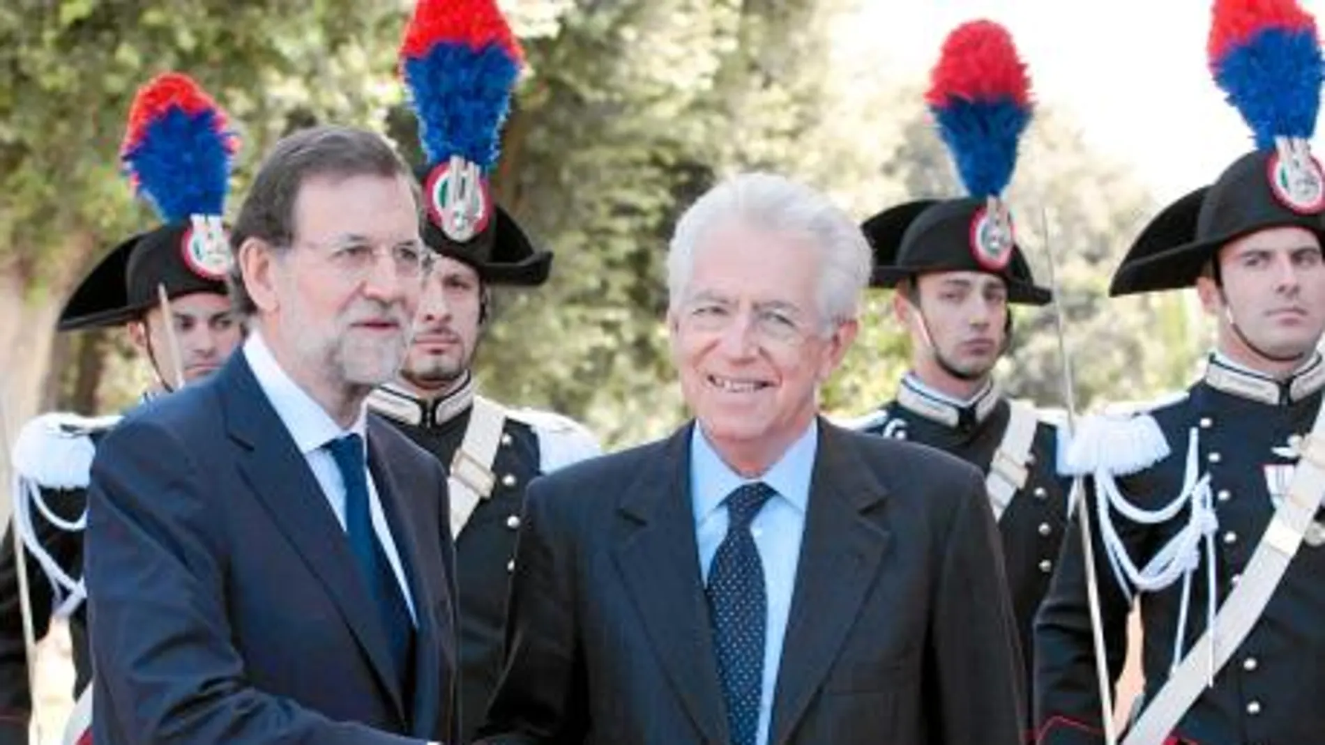 Rajoy y Monti, ayer en Roma