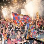 «¡Coooopa, Liga y ''Champions''!»