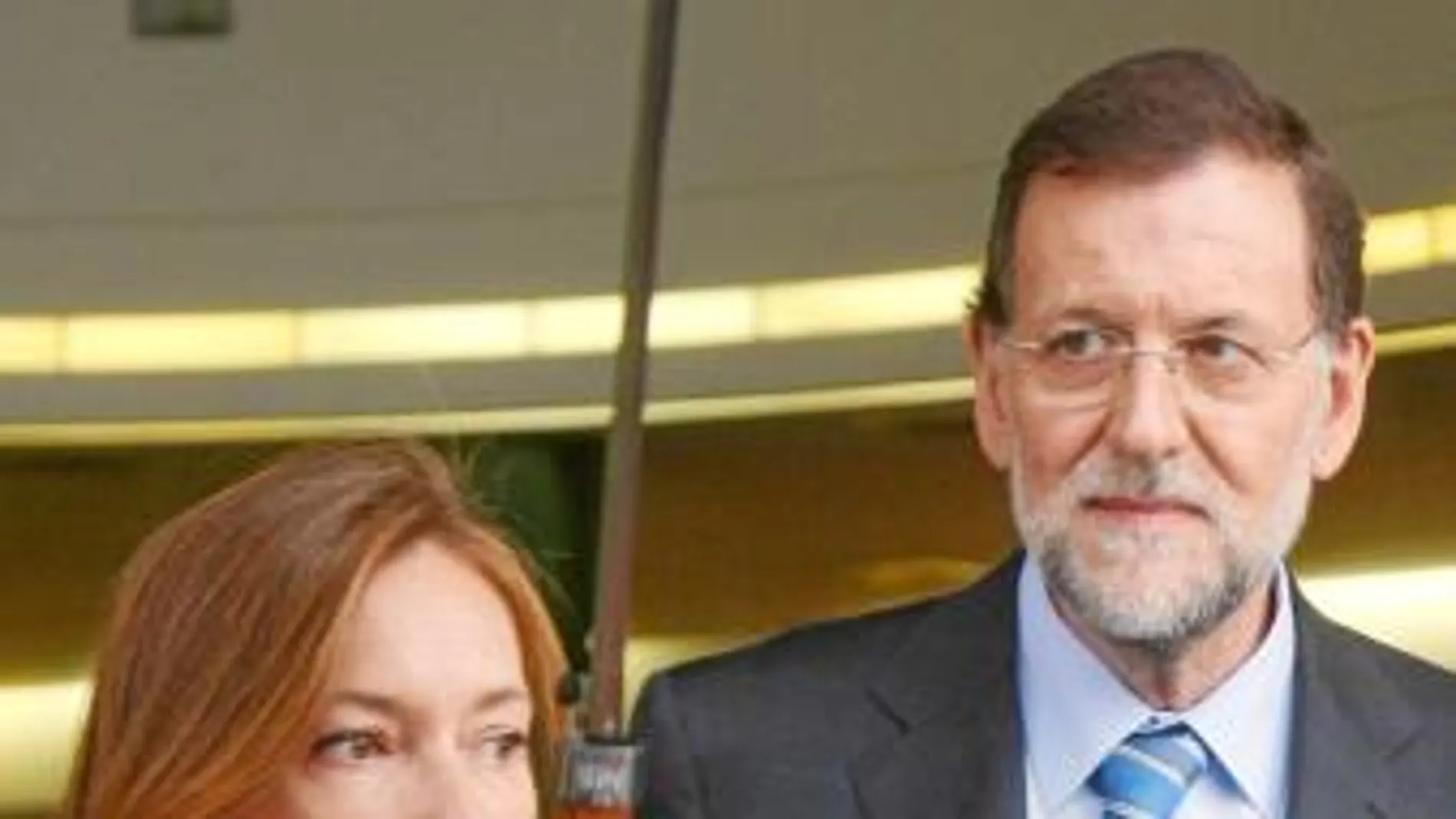 Mariano Rajoy acudió al sepelio acompañado por su esposa