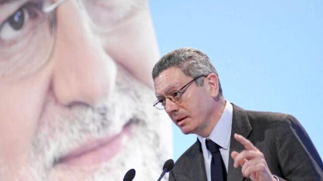 El alcalde de Madrid, Alberto Ruiz-Gallardón, va de número 4 en la lista de Mariano Rajoy