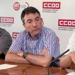 Los sindicatos empujan a Herrera a la insumisión contra los recortes de Rajoy