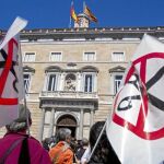 Las tímidas protestas no convencen a Mas de renunciar a la austeridad