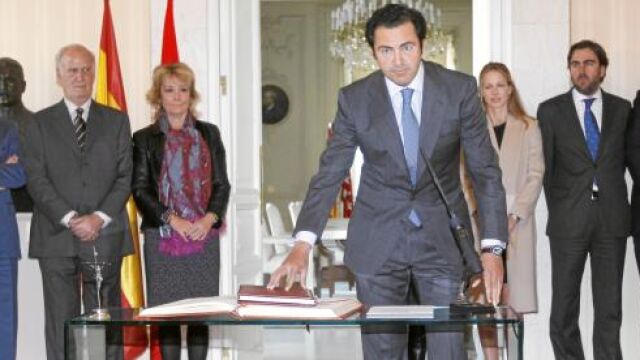 Cavero: inversión y tijera