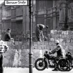 Imagen de agosto de 1961 en pleno levantamiento del Muro