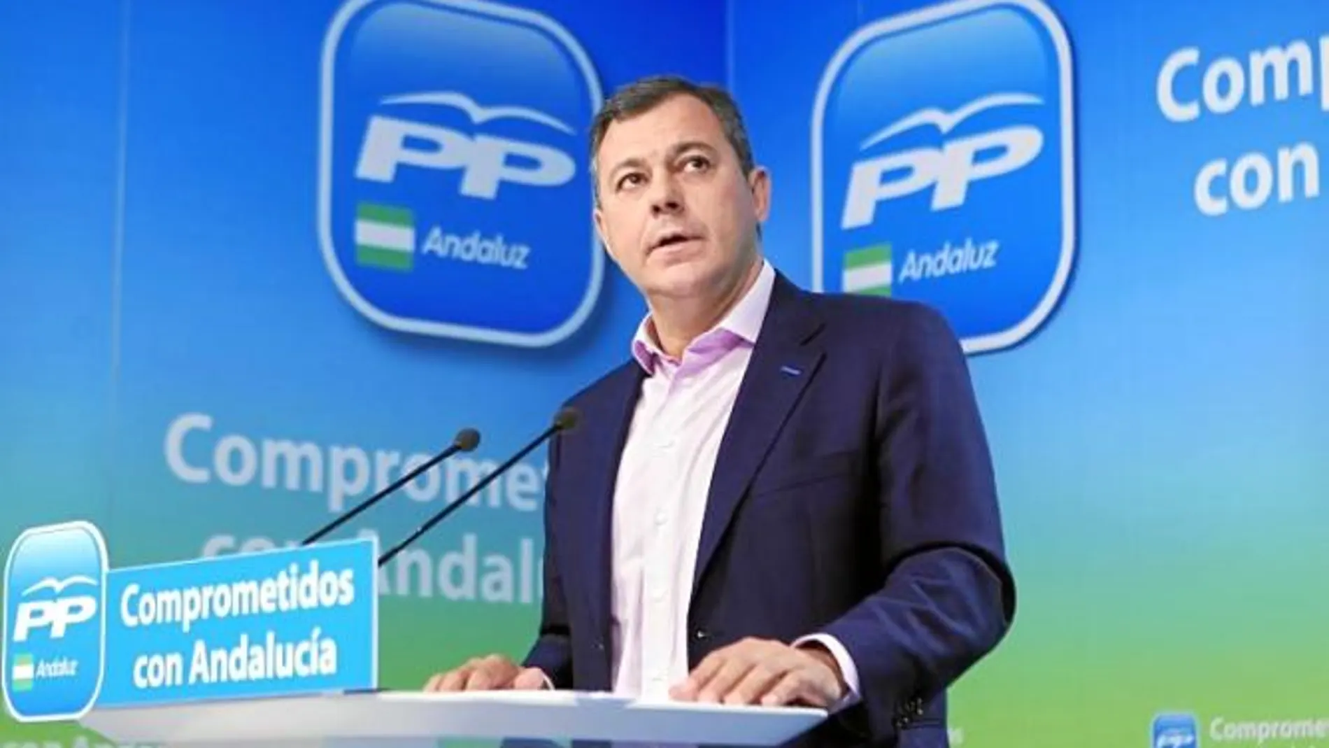 Sanz cree que IU «tiene miedo» a un gran acuerdo entre el PP y el PSOE