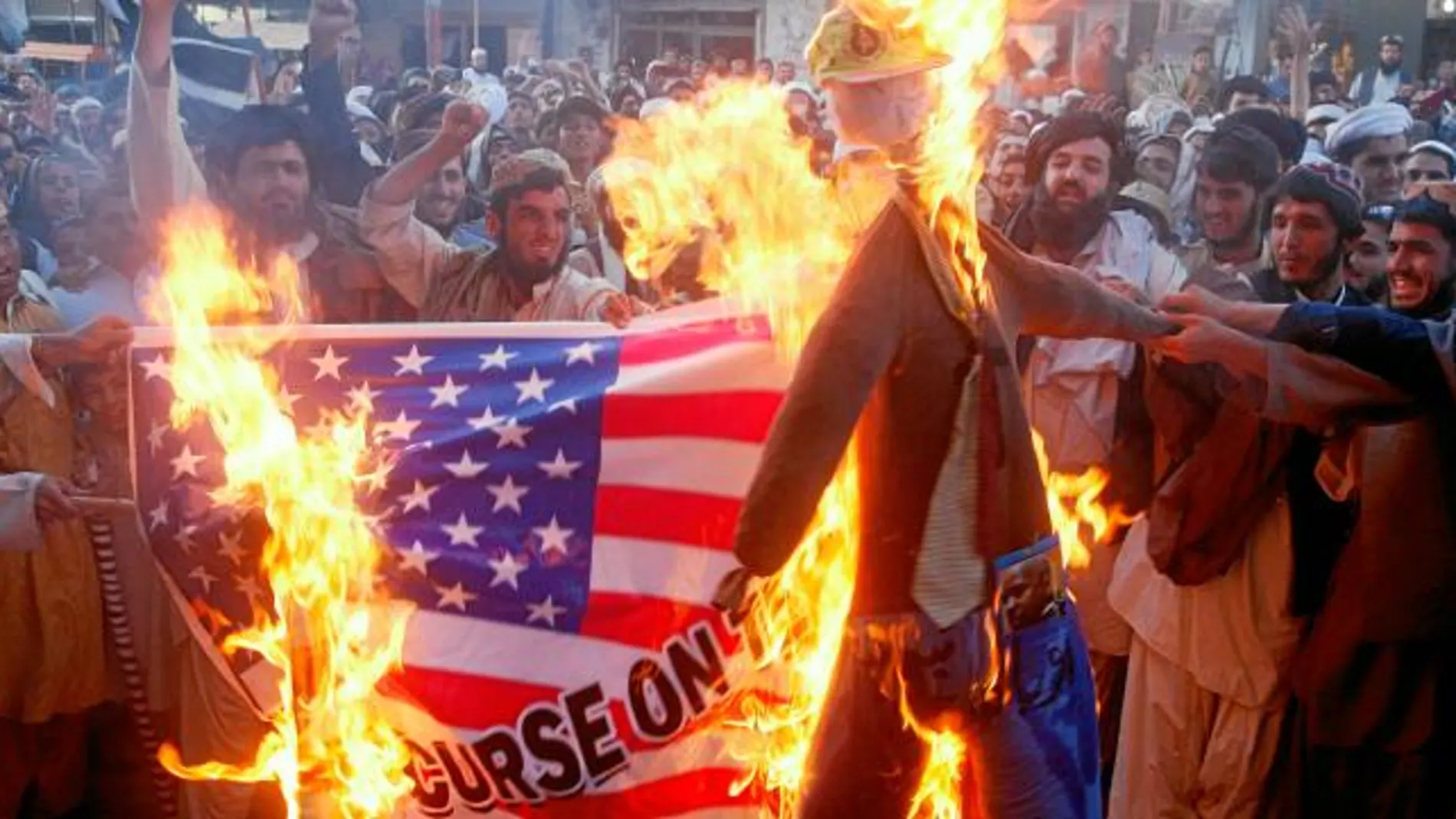 Ayer quemaron banderas y efigies del presidente de EE UU