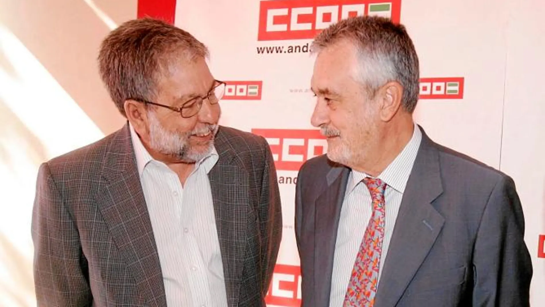 Griñán frena a Díaz y Toscano insiste en liderar una lista de delegados en Sevilla