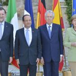 Imagen del encuentre de los Rajoy, Hollande y Monti en junio en Roma