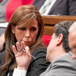 Sánchez-Camacho conversa con Millo, que ayer regresó al Parlament tras donar un riñón a su mujer