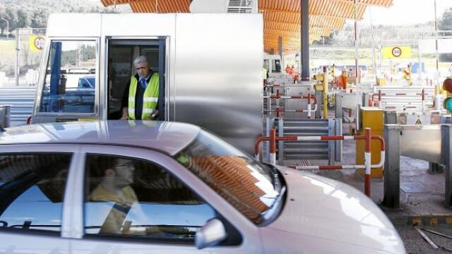 2.500 kilómetros de autopistas de peaje de pago existen en España.