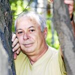 Antonio Carvajal, el poeta de los afectos de la Generación de los 70