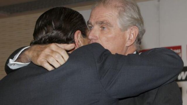 Calderón: «Espero que la entrega de mi cabeza pacifique a la masa social»
