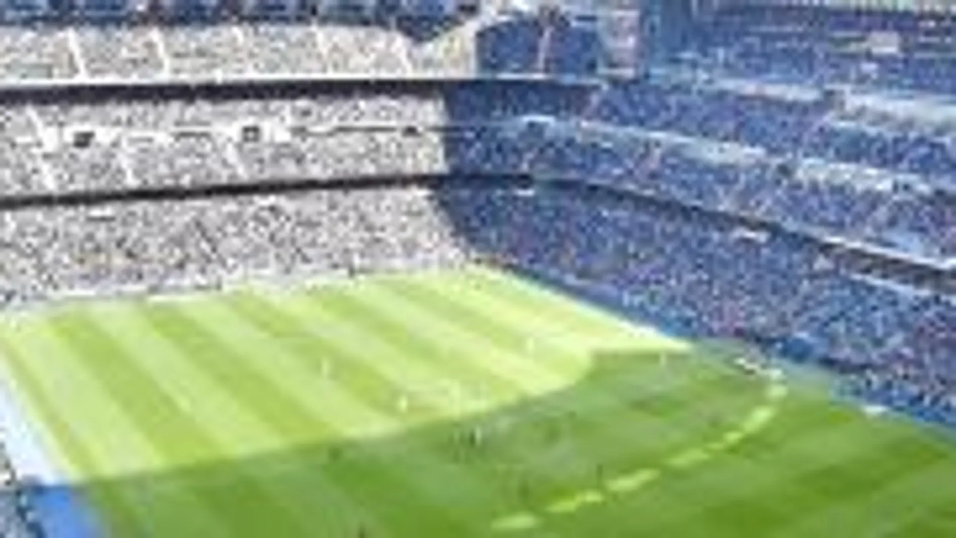 Desde su llegada al Real Madrid, José Mourinho se ha enfrentado siete veces al Barcelona, con un balance de una victoria, que le sirvió para ganar la Copa del Rey, tres empates y cuatro derrotas, que dieron al Barça el título de Liga y la «Champions». De