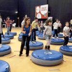 Varios niños realizan pruebas deportivas en el marco del II Foro Estilo de Vida Saludable que se celebra en Valladolid