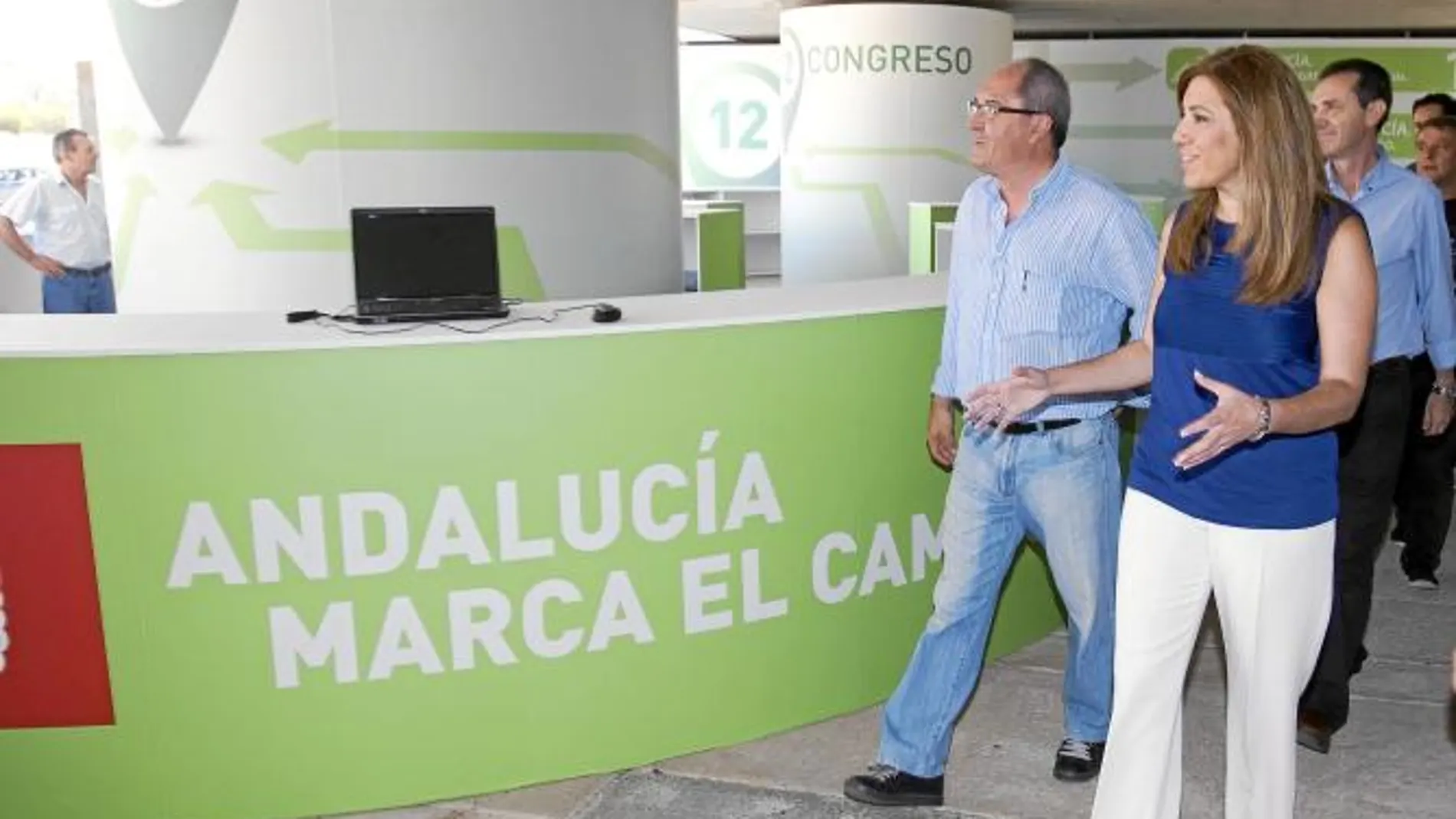 Griñán se contradice y valida la candidatura de Susana Díaz en Sevilla
