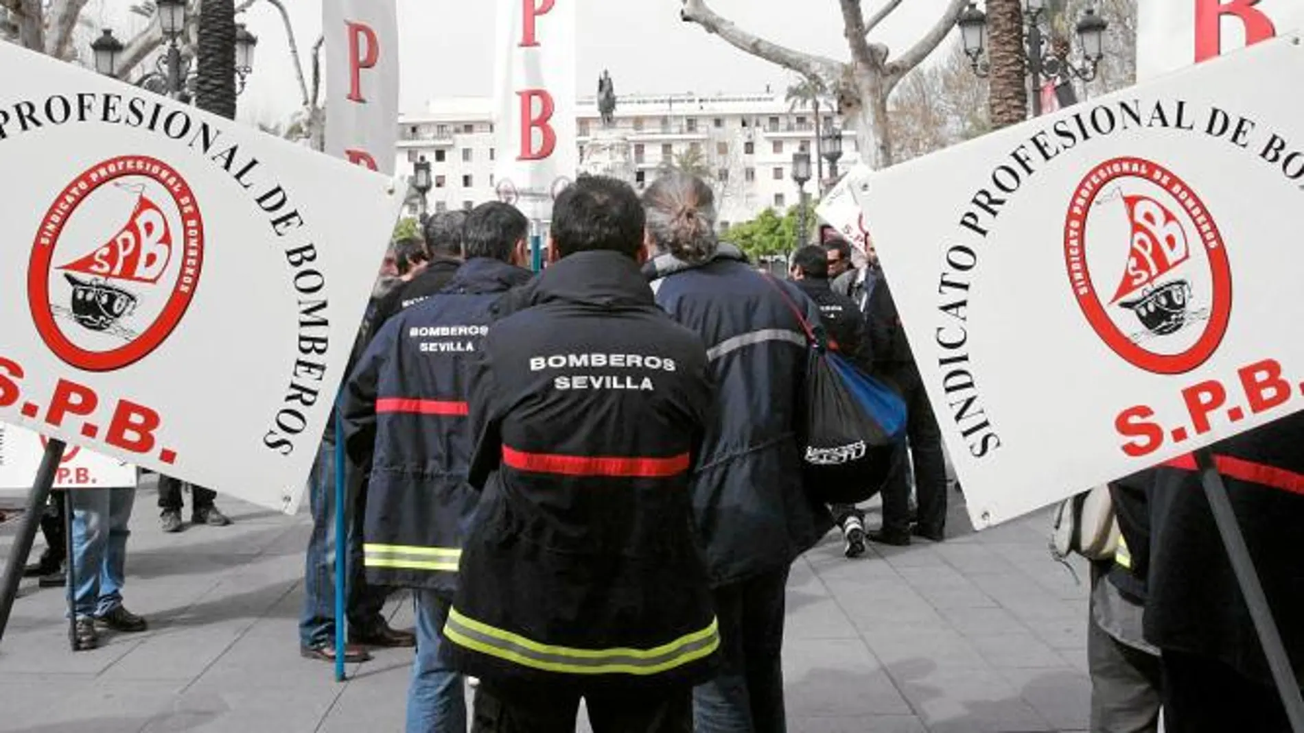 Los bomberos intensificarán sus movilizaciones