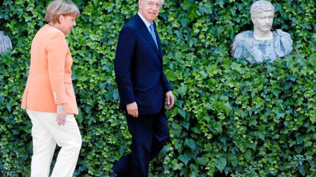 Merkel retrasa la aprobación de la ayuda a la banca española