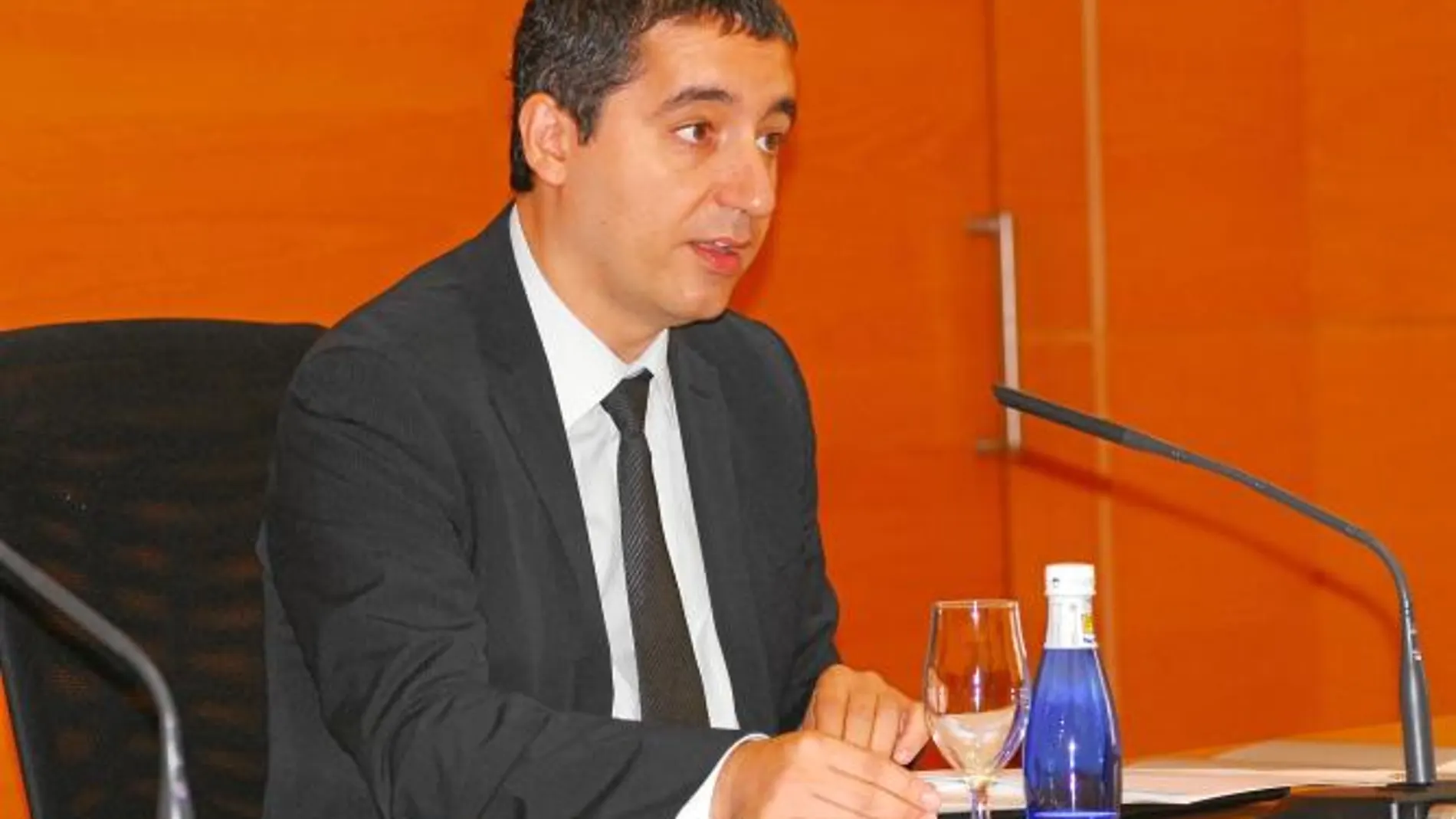 Cultura acerca a empresarios turísticos el modelo de trabajo del turoperador HRS