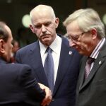 Fitch: el referéndum griego aumenta el riesgo de una quiebra y de una salida del euro