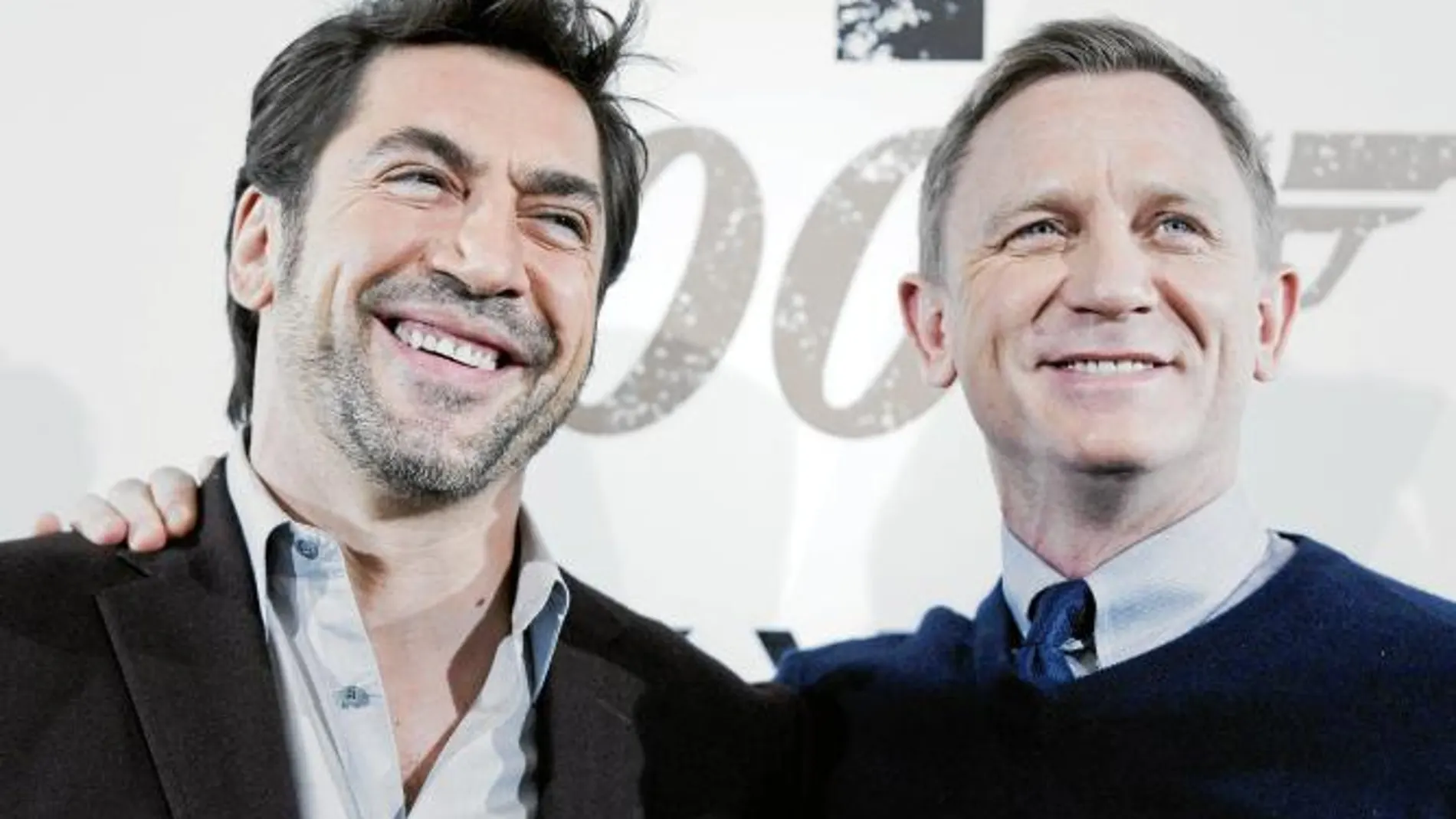 Javier Bardem y Daniel Craig, durante el «photocall» de «Skyfall» en Madrid