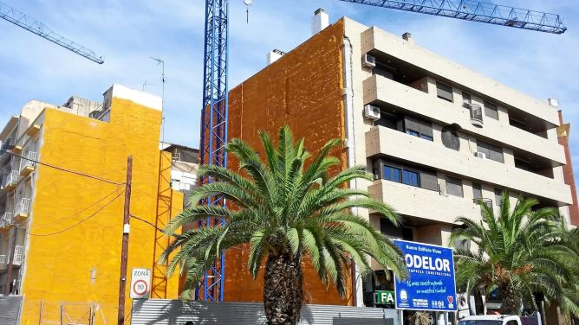 Los inmuebles de Lorca podrán crecer en una planta de altura