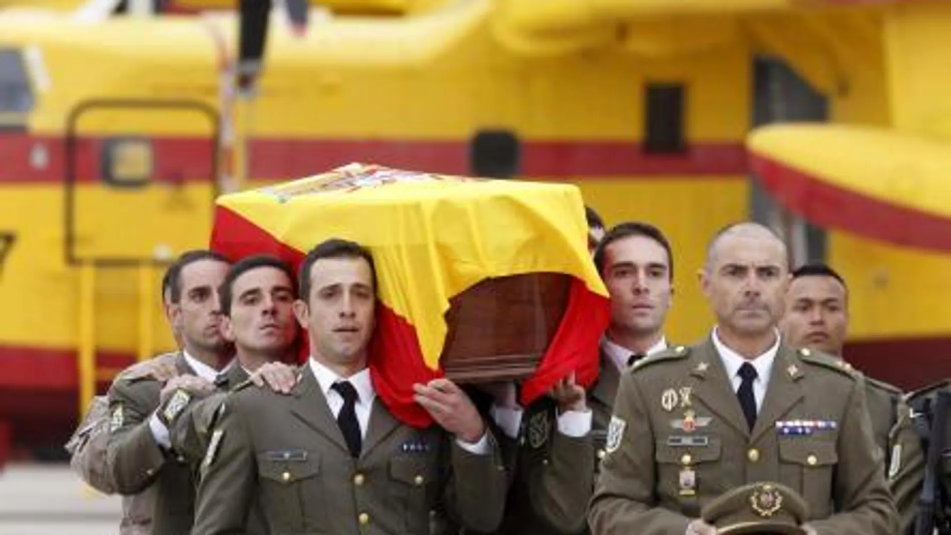 Llegada de los restos del sargento Joaquin Moya Espejo