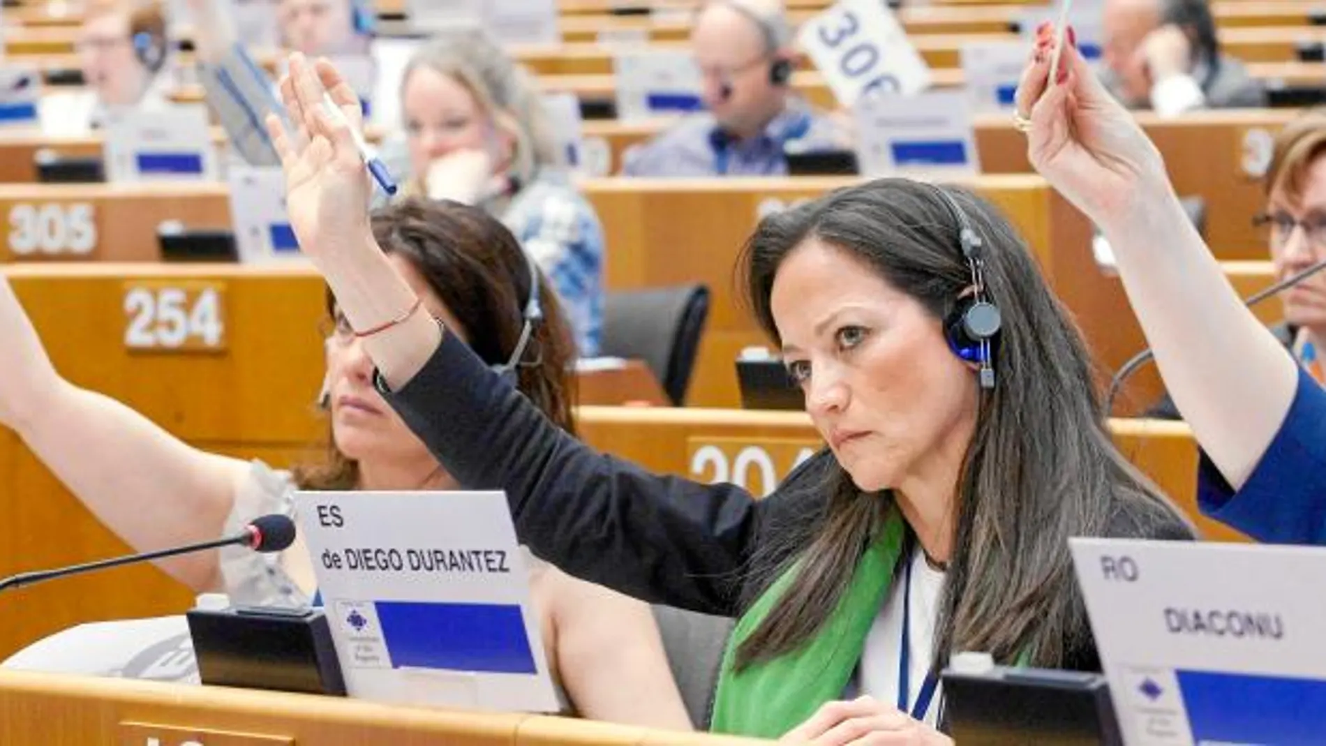 Firme alegato en Bruselas para que se mantengan los fondos de cohesión