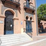La Junta cobrará a los alumnos de la escuela pública a distancia