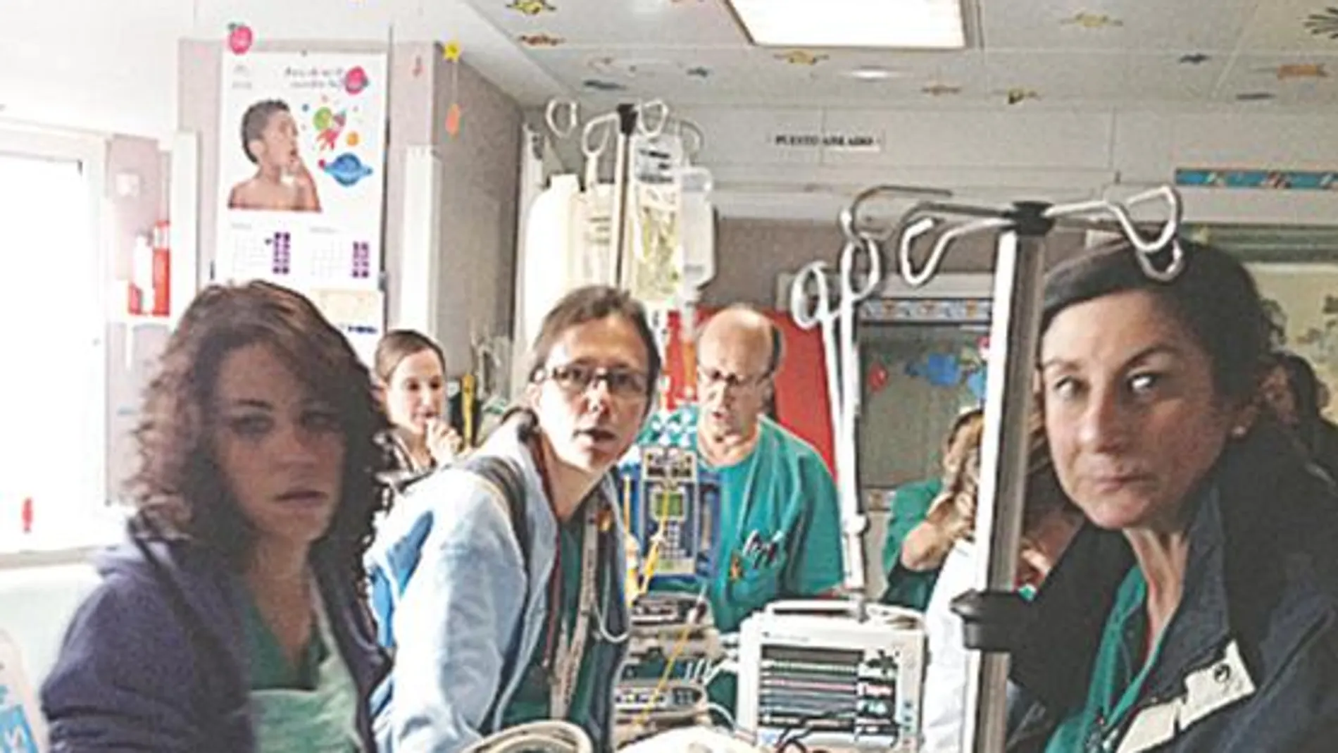 Traslado pionero de un bebé con corazón artificial