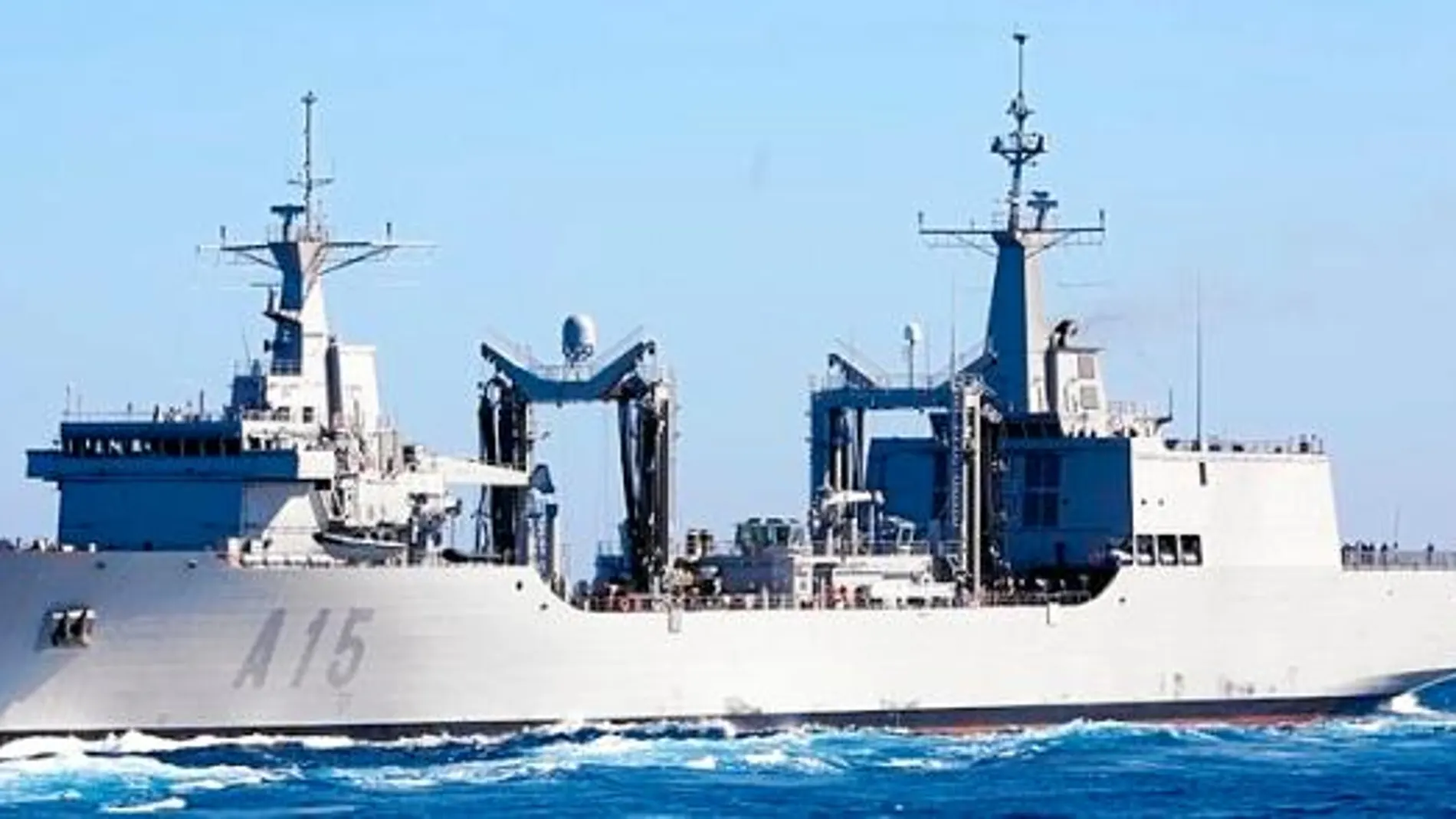 La Armada «alquila» un buque a Australia durante un año