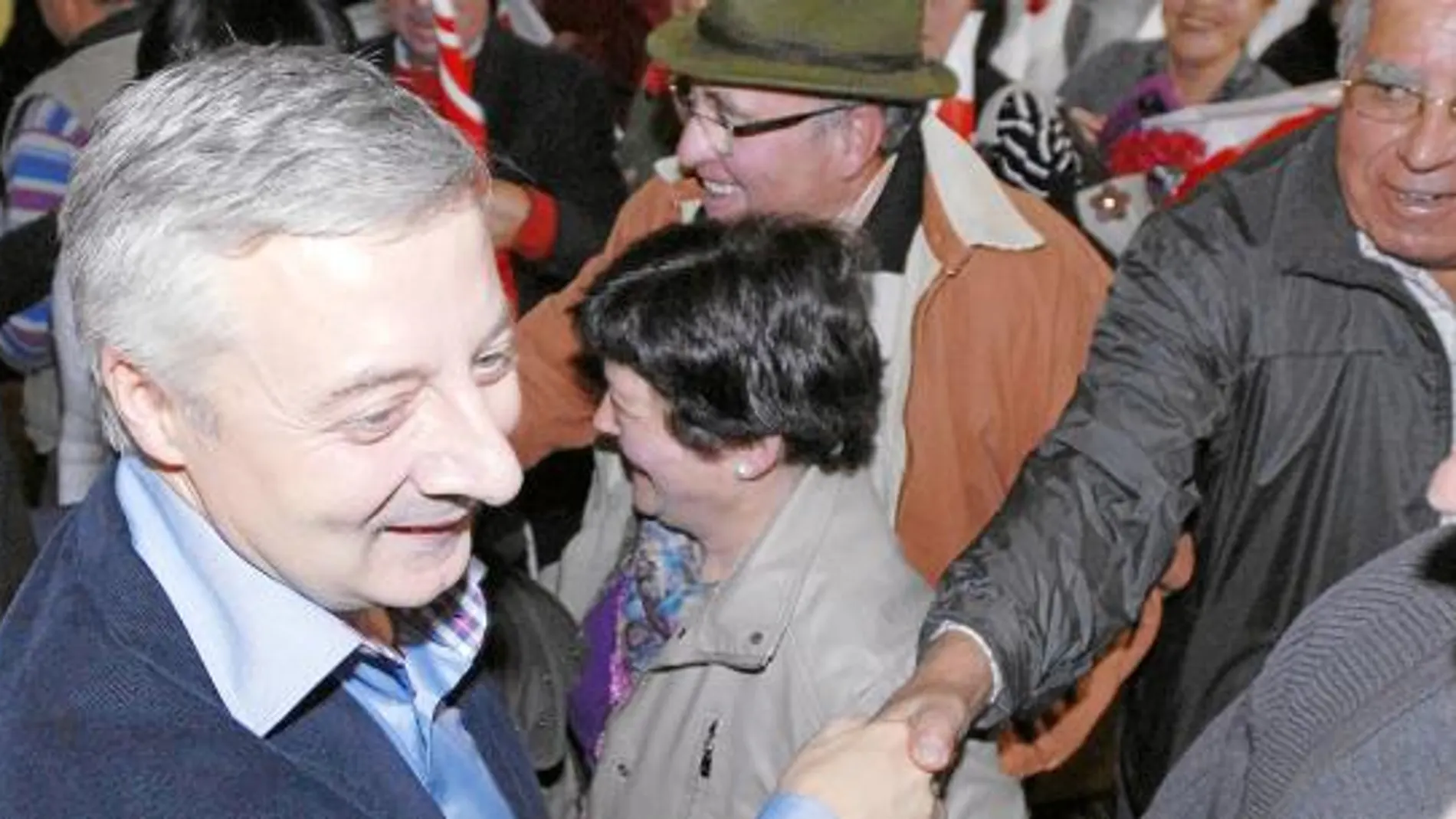 Pepe Blanco, a su llegada a un mitin ayer en Alcalá la Real (Jaén)