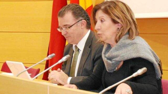 El aumento de la jornada laboral busca el ahorro en la Sanidad