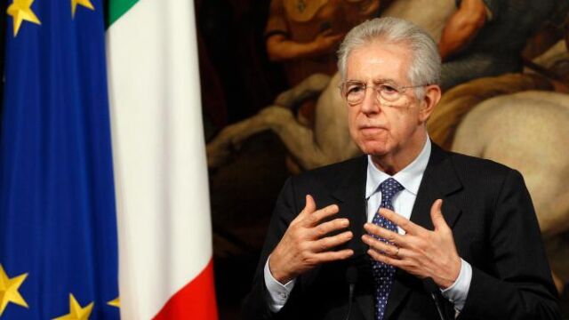 Monti liberaliza sectores clave para sacar a Italia de la crisis